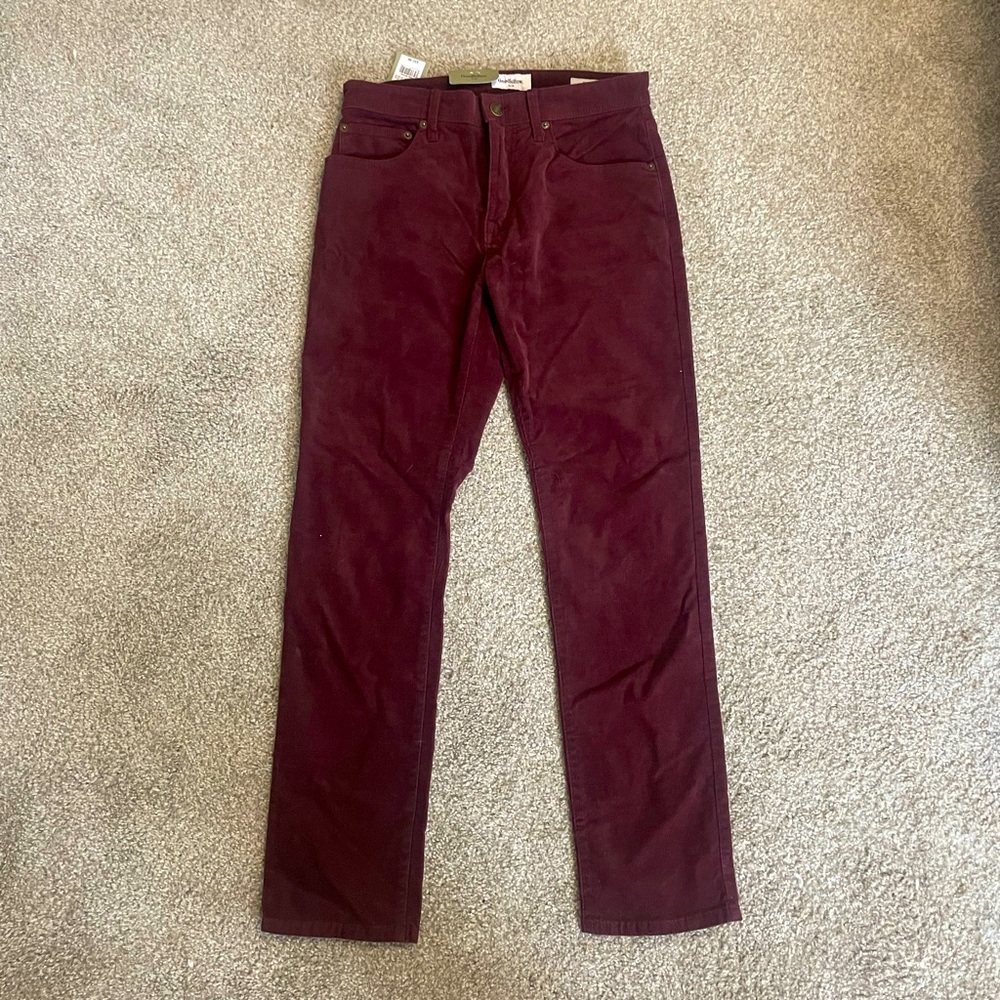 NWT Goodfellow burgundy corduroy pant NWT